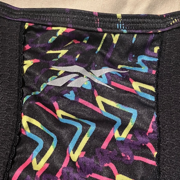 Reebok Women's PlayDRY Black and Blue Patterned Tank Tops - Picture 5 of 7